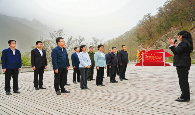 開展“牢記殷殷囑托當好秦嶺生態(tài)衛(wèi)士”黨性教育活動