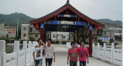 丹江便民橋竣工