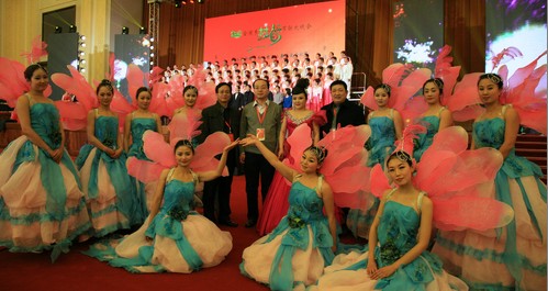 《丹鳳朝陽》亮相全國首屆鄉村春晚