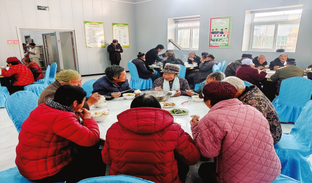 老年食堂托起群眾幸福晚年