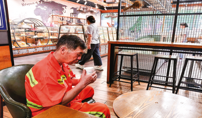 愛心驛站：街頭巷尾的“暖心港灣”