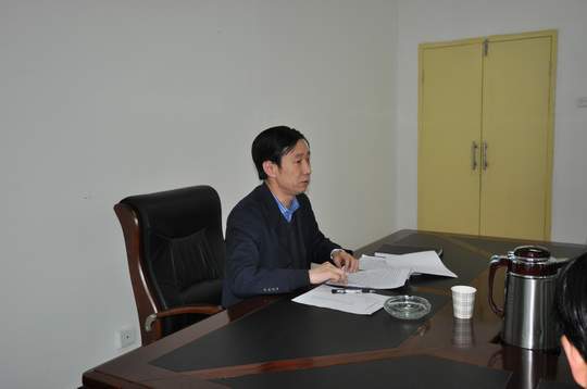 縣委常委、常務副縣長許水兆主持會議.jpg